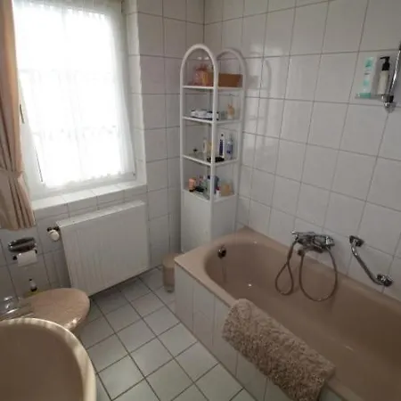 Apartment Cafe Caro *